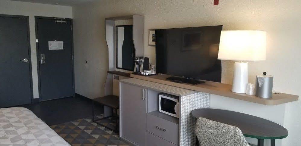 Mall By Ihg Hotel Tacoma
