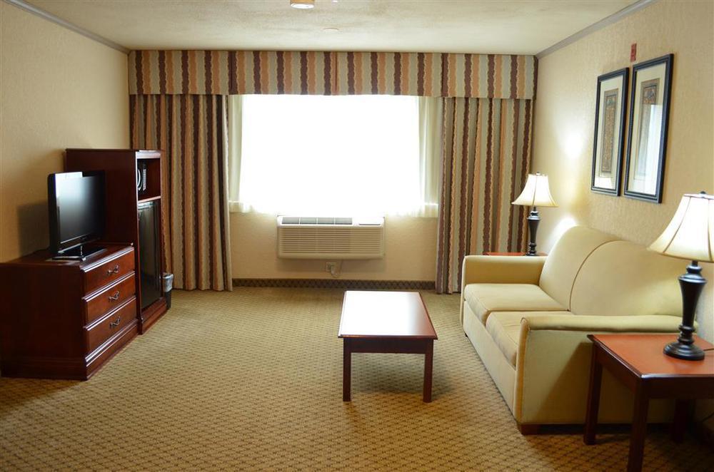 Mall By Ihg Hotel 3*