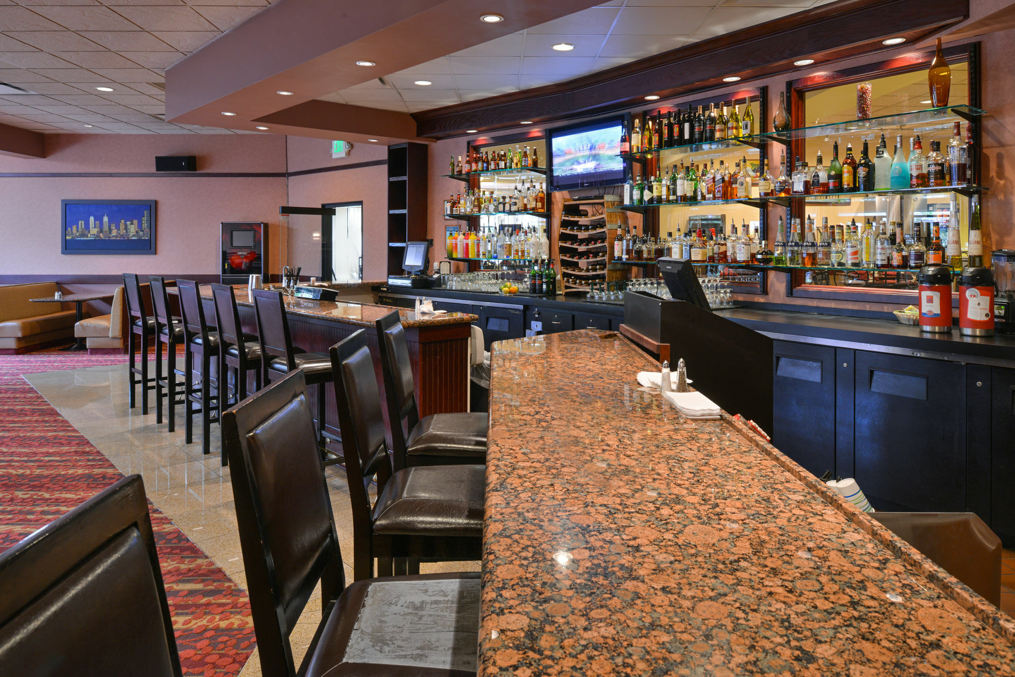 Comfort & Downtown Hotel 2*