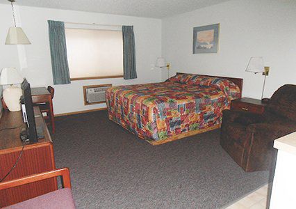 Economy & Motel