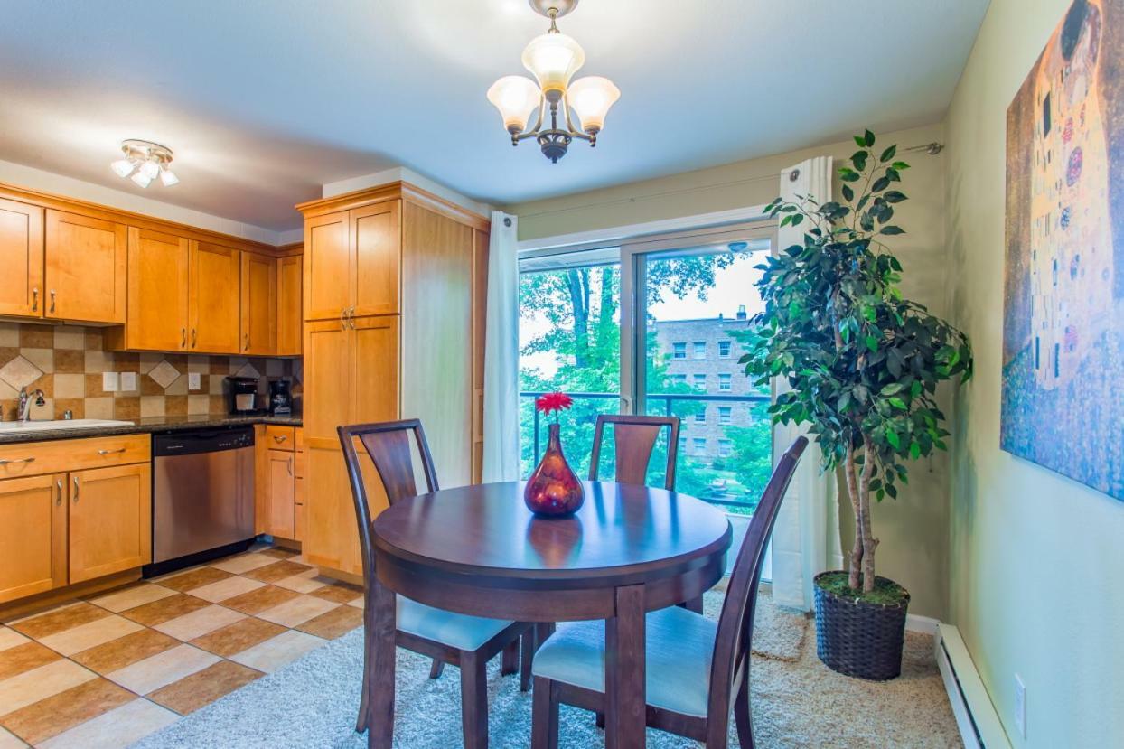 Sea View, Area, No Stairs, Wd, 2 Bedrooms, Jacuzzi Bath, New Carpet, Balcony, View, 825sf