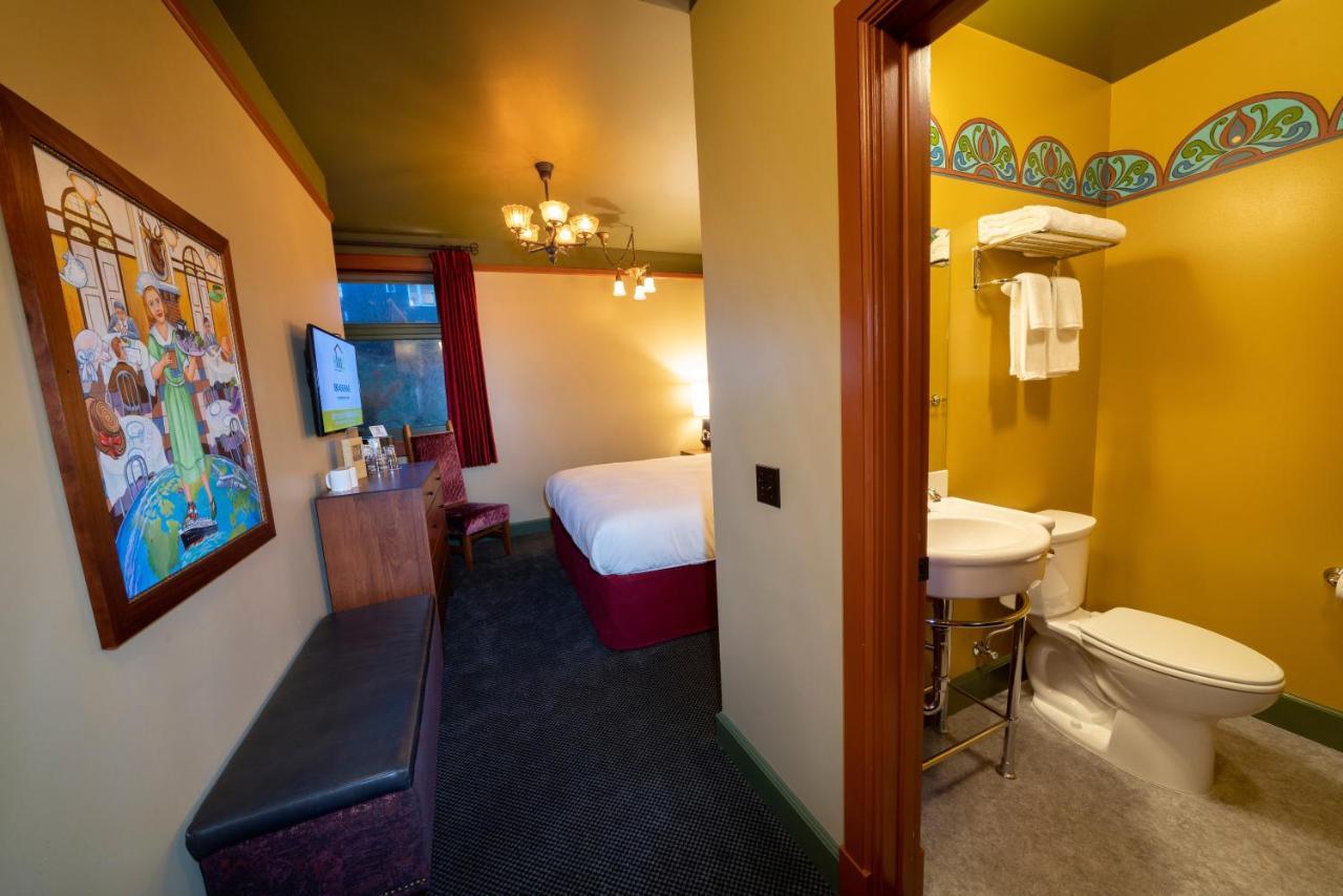 Mcmenamins Elks Temple 3*