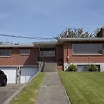 Tacoma Vista Retreat