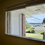 Tacoma Vista Retreat