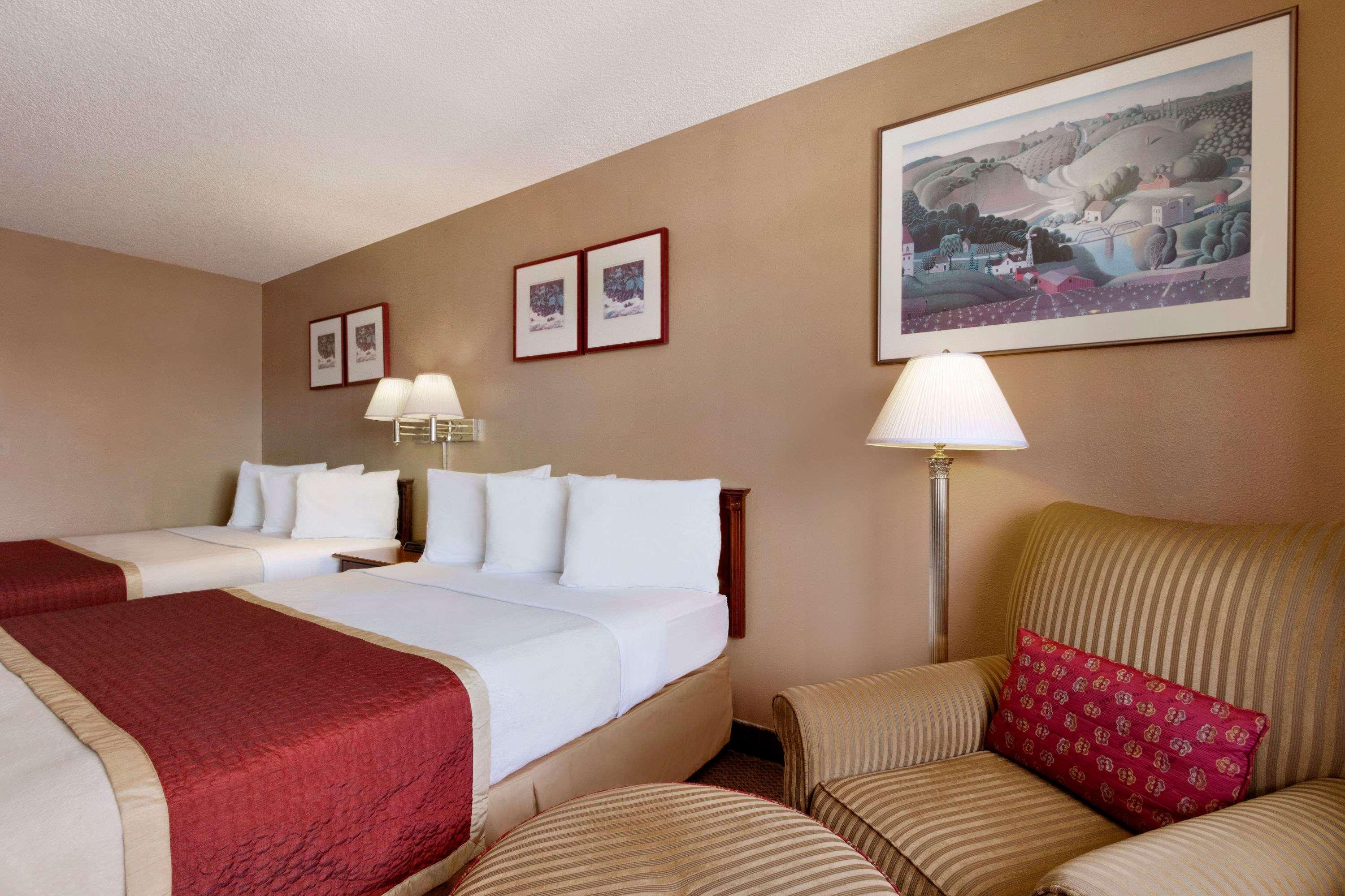 Travelodge By Wyndham Port Of Tacoma Wa Fife