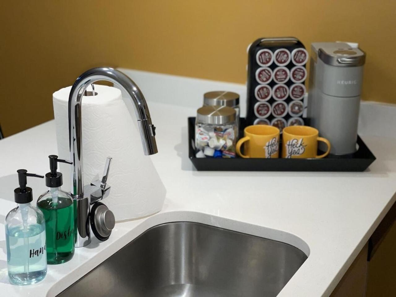 Full Kitchen-youtubetv-smart Locksking Bedtop Fl Tacoma