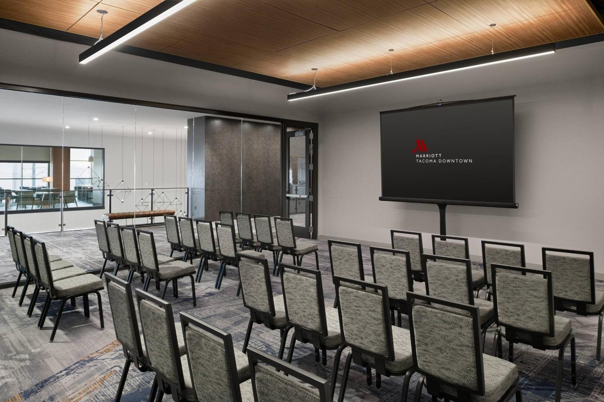 Marriott Downtown 4*