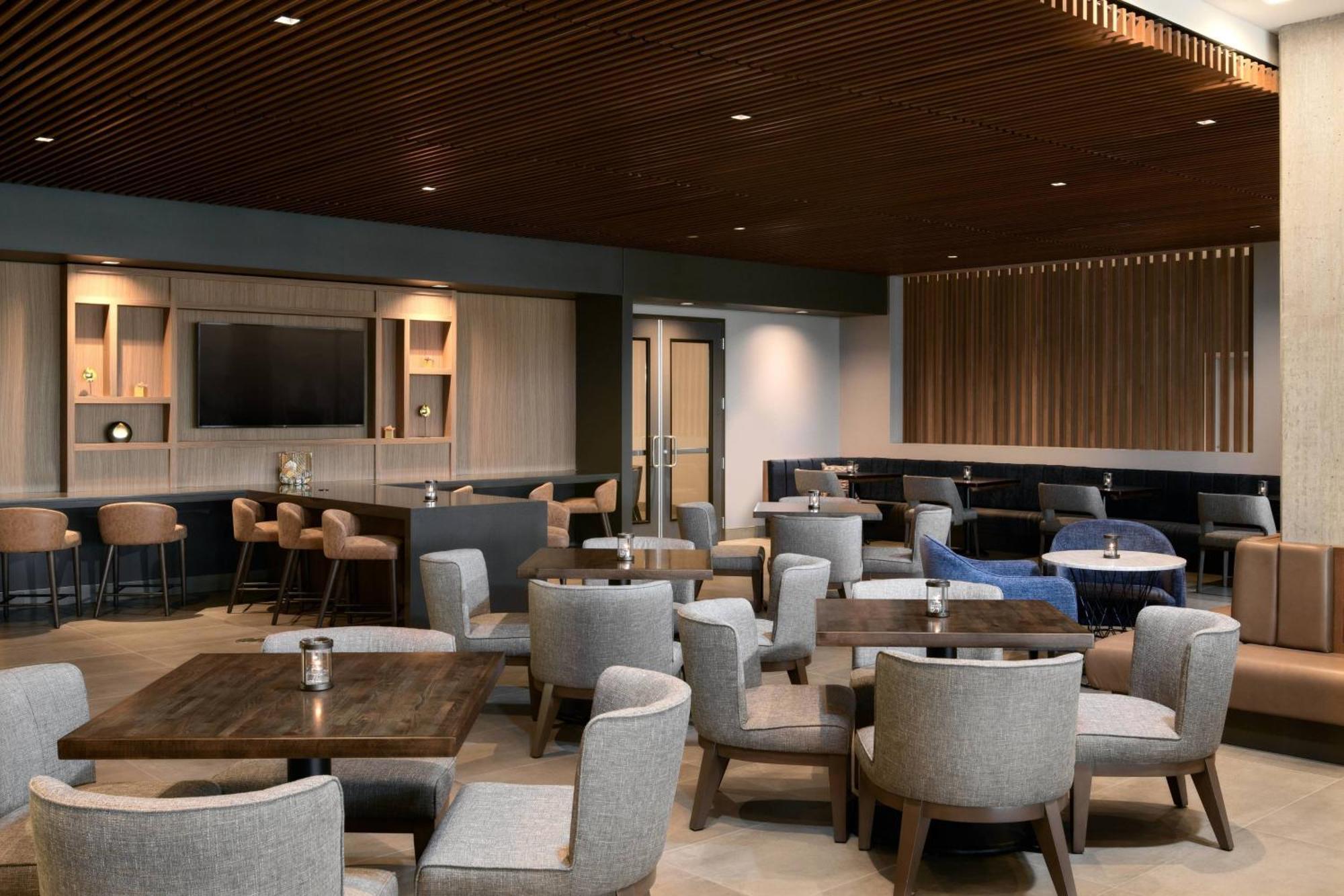 Marriott Downtown 4*