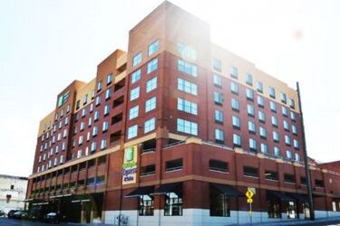 Hilton Garden Downtown 3*