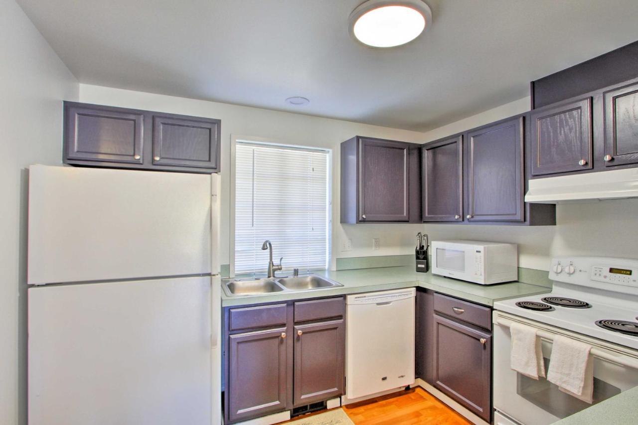 Holiday home Escape Less Than 2 Mi From The Dome! Tacoma