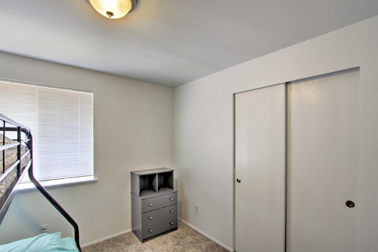 Holiday home Escape Less Than 2 Mi From The Dome!